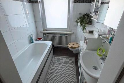 Wohnung Borken (Hessen) - 3 Zimmer, 80 m&sup2;, 880&euro; | Angebot:26048549