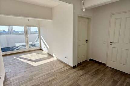 Wohnung zum Mieten in Magdeburg 560 € 49 m² 2 zimmer