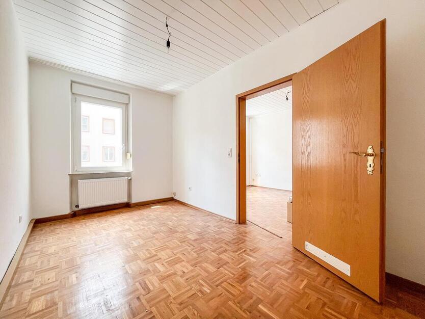 Frisch renovierte Wohnung in charmantem Altbau!