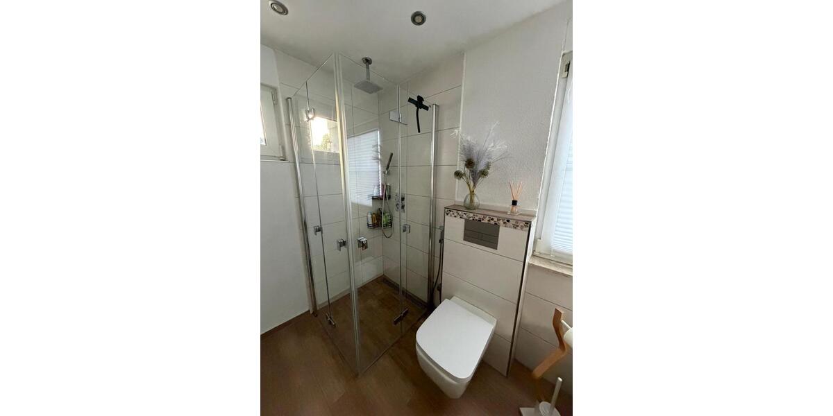 Einfamilienhaus Oerlenbach - 3 Zimmer, 105 m&sup2;, 920&euro; | Angebot:26205853