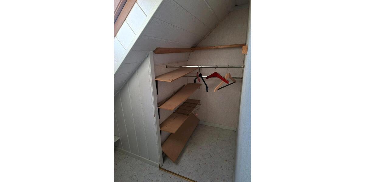 Dachgeschoßwohnung Heusweiler - 3 Zimmer, 70 m&sup2;, 670&euro; | Angebot:24310574