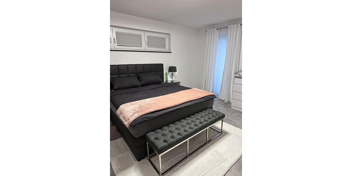 Etagenwohnung Bad Oeynhausen - 3 Zimmer, 153 m&sup2;, 1.889&euro; | Angebot:26483954