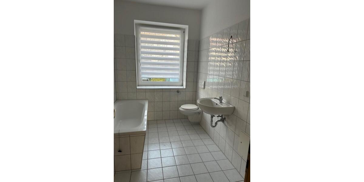 Erdgeschoßwohnung Riesa - 2 Zimmer, 59 m&sup2;, 353&euro; | Angebot:22484685