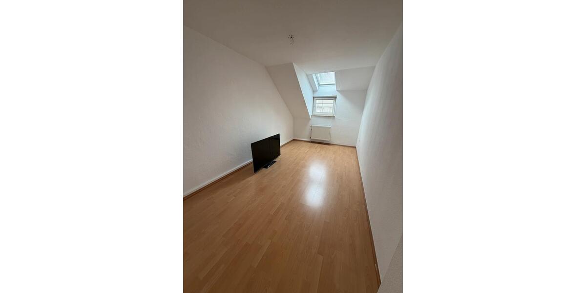 Wohnen auf Zeit Bielefeld - 3 Zimmer, 90 m&sup2;, 400&euro; | Angebot:25864036