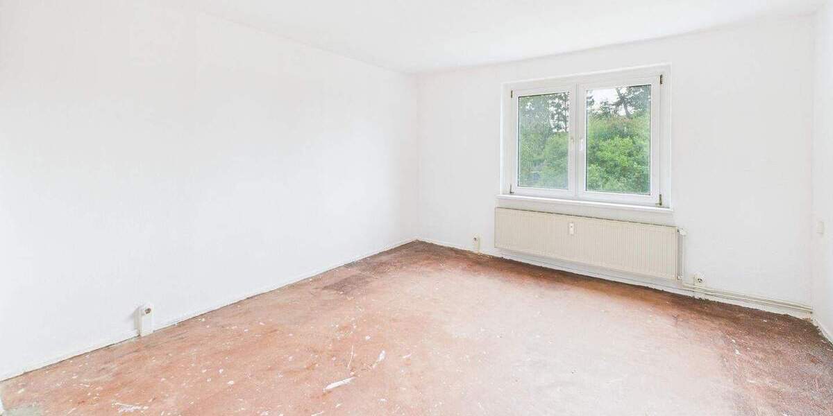 Etagenwohnung Schönfeld - 3 Zimmer, 57 m&sup2;, 319&euro; | Angebot:25686053