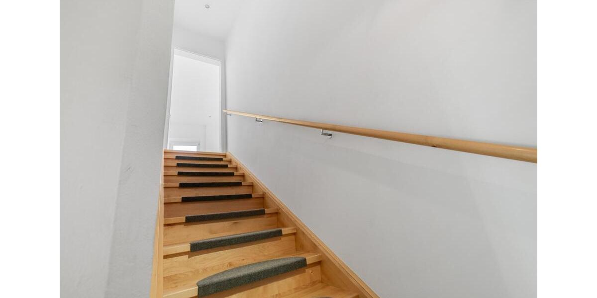 Ruhe-Oase:114 m²-Maisonette-Wohnung in toller „Lug ins Land“ Lage 4 zimmer