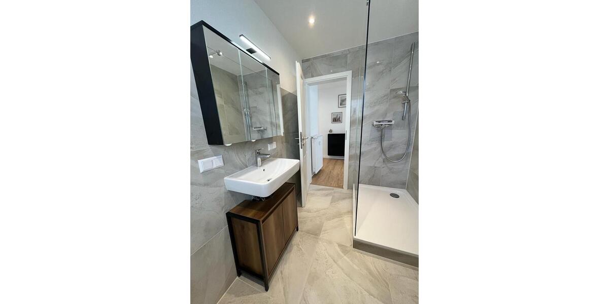 Wohnen auf Zeit Pfinztal - 1 Zimmer, 15 m&sup2;, 510&euro; | Angebot:26408455