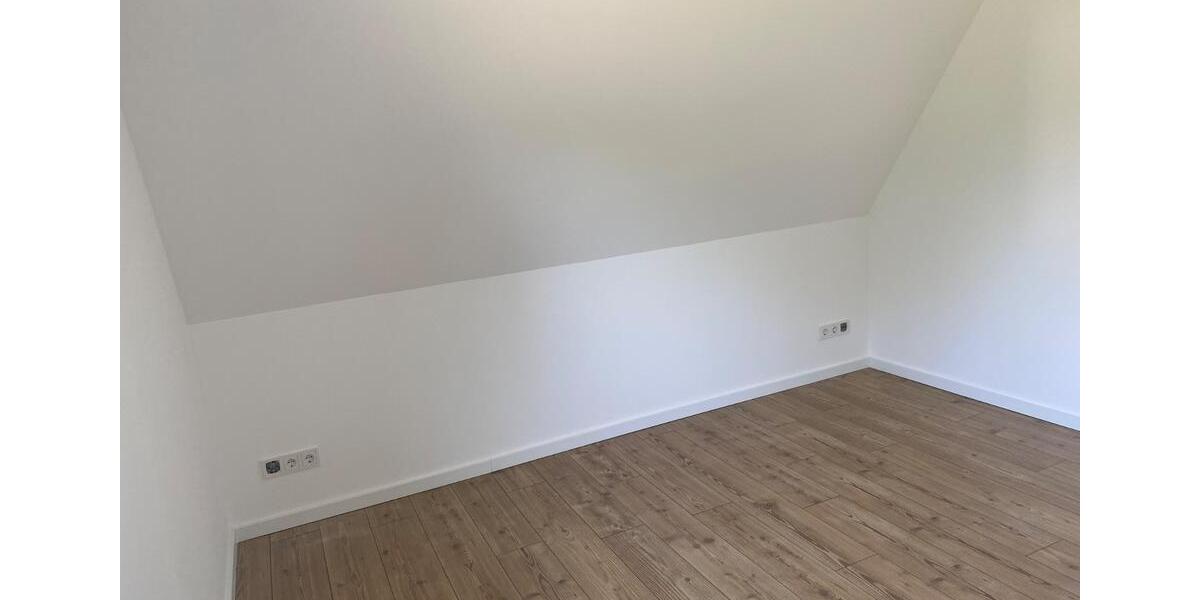 Maisonettenwohnung Rostock Groß-Klein - 4 Zimmer, 90 m&sup2;, 1.200&euro; | Angebot:25056234