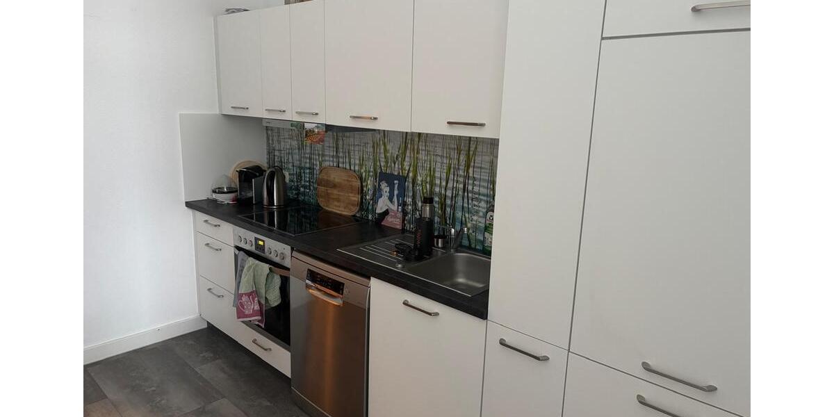 Etagenwohnung Waren (Müritz) - 2 Zimmer, 76 m&sup2;, 798&euro; | Angebot:25996026