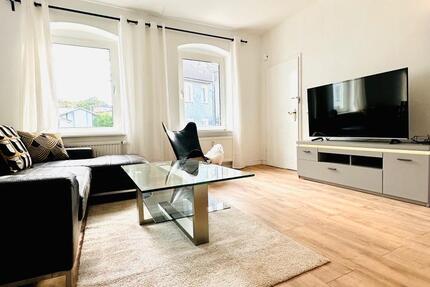 Exklusives Wohnen auf Zeit: Stilvolle Parterre-Wohnung mit luxuriösen Details und zentraler Lage 2 zimmer