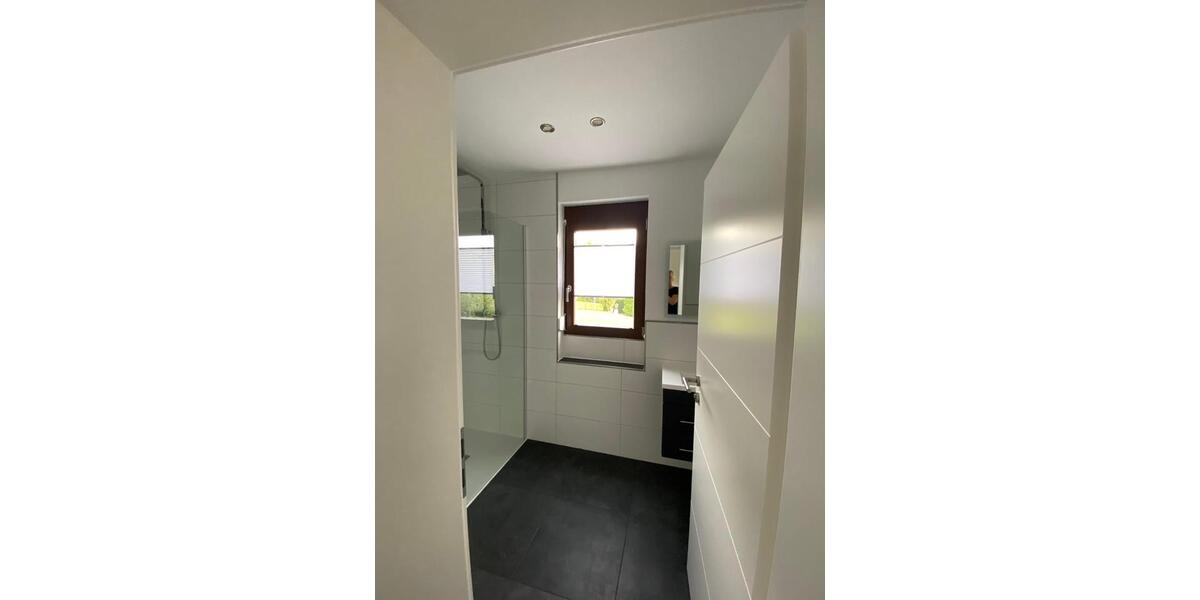 Erdgeschoßwohnung Coburg - 2 Zimmer, 60 m&sup2;, 660&euro; | Angebot:25767093