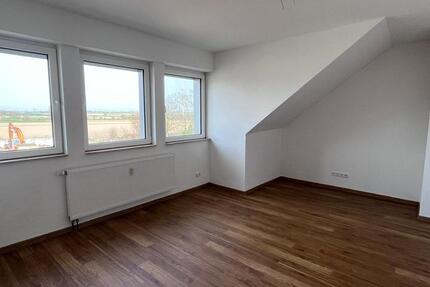 Wohnung Alsdorf - 2 Zimmer, 79 m&sup2;, 500&euro; | Angebot:25867946