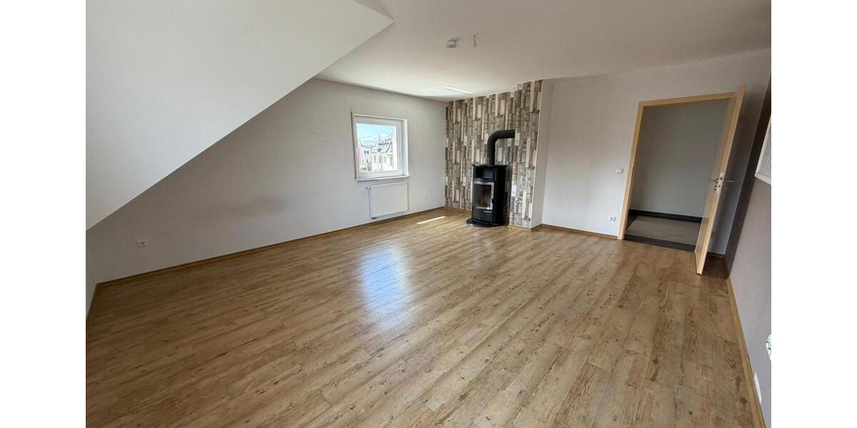 Etagenwohnung Kirchberg (Hunsrück) - 3 Zimmer, 100 m&sup2;, 800&euro; | Angebot:26588654