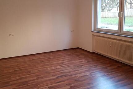 Wohnung Sindelfingen Sindelfingen (Stadt) - 3 Zimmer, 77 m&sup2;, 1.150&euro; | Angebot:26400996