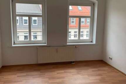 Wohnung Werdau Werdau, Stadt - 2 Zimmer, 45 m&sup2;, 225&euro; | Angebot:26106104