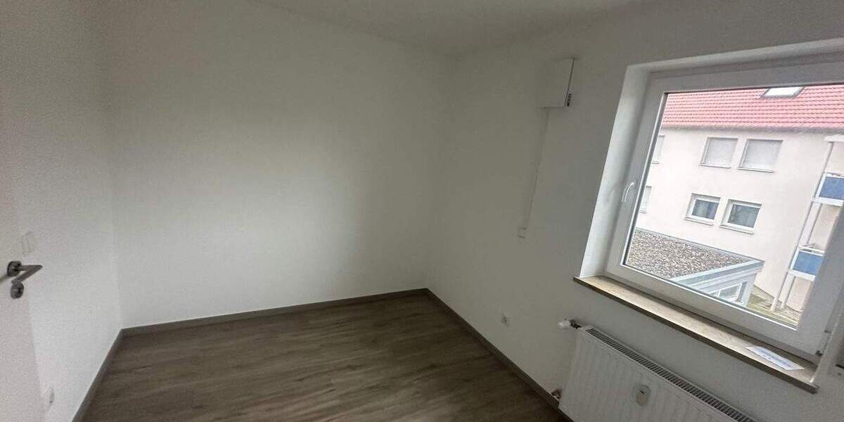 Etagenwohnung Donauwörth - 4 Zimmer, 117 m&sup2;, 1.100&euro; | Angebot:25041036