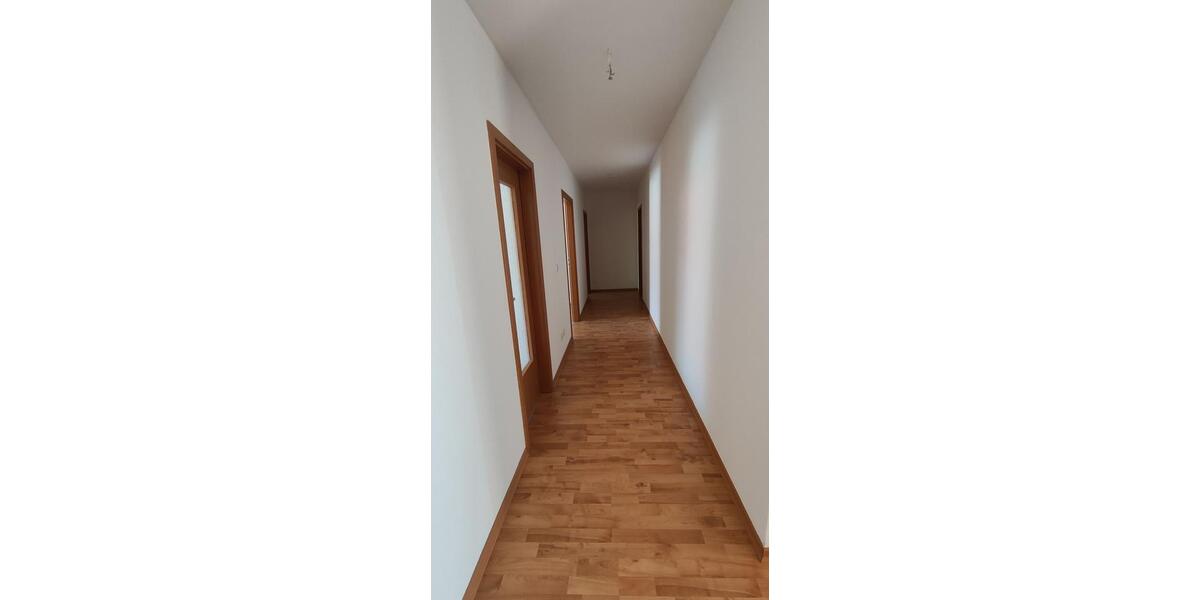 Etagenwohnung Erfurt - 3 Zimmer, 110 m&sup2;, 1.265&euro; | Angebot:26368259