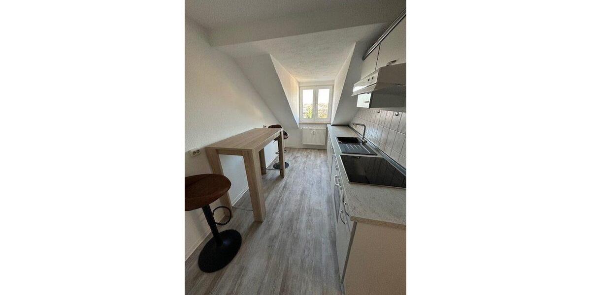 Dachgeschoßwohnung Plauen Bahnhofsvorstadt - 2 Zimmer, 52 m&sup2;, 550&euro; | Angebot:26365777
