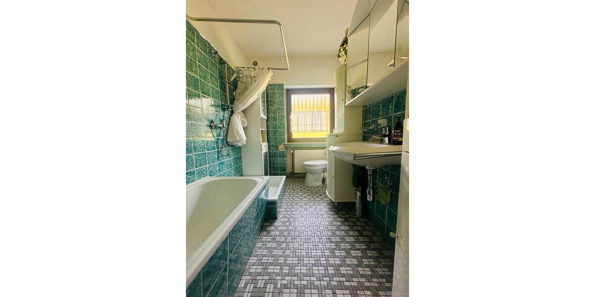 Erdgeschoßwohnung Biedenkopf - 3 Zimmer, 120 m&sup2;, 1.020&euro; | Angebot:26357455