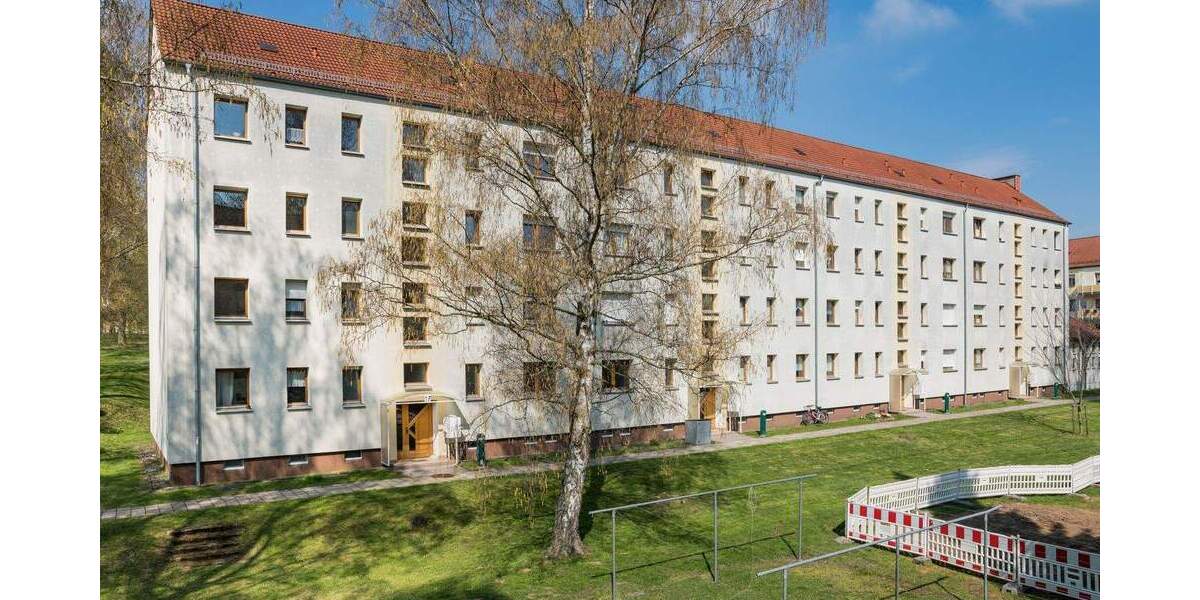 Etagenwohnung Eisenach - 3 Zimmer, 71 m&sup2;, 438&euro; | Angebot:25280102