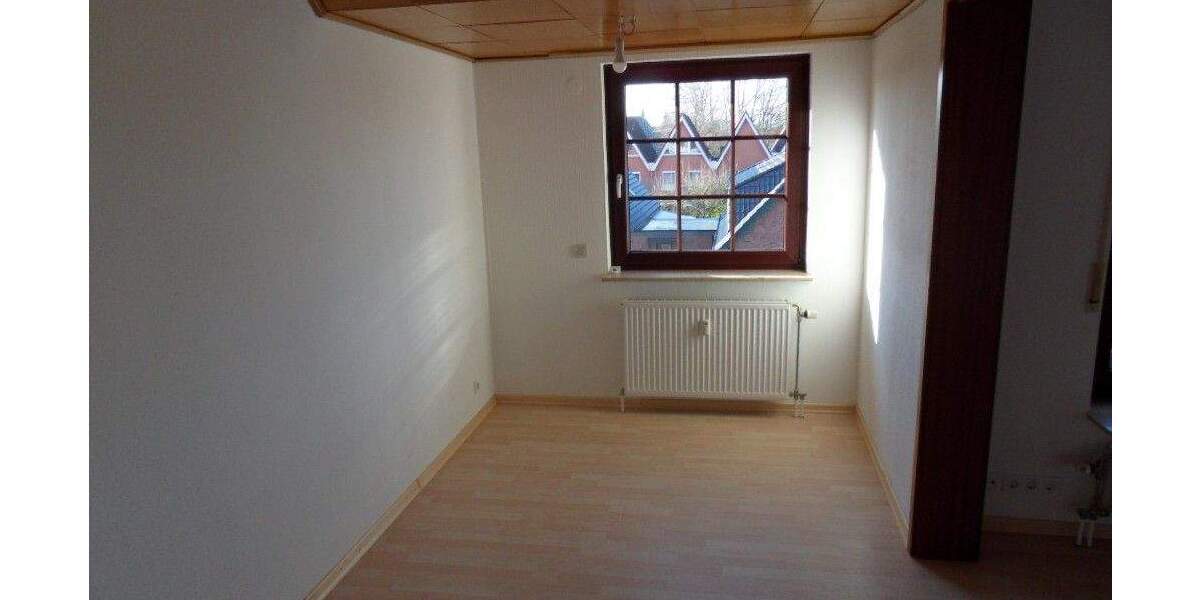 Etagenwohnung Syke Syke-Mitte - 3 Zimmer, 77 m&sup2;, 500&euro; | Angebot:26092132