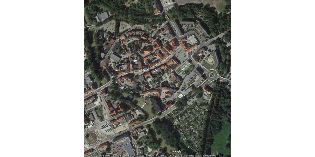 Etagenwohnung Spremberg - 3 Zimmer, 106 m&sup2;, 750&euro; | Angebot:26022788