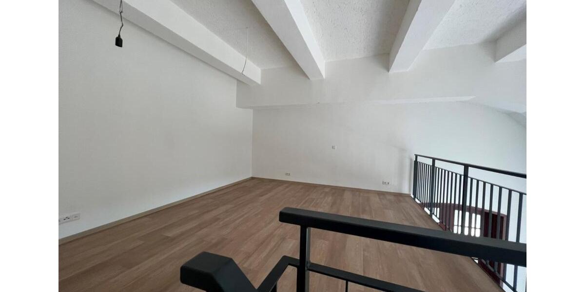 Maisonettenwohnung Emden - 3 Zimmer, 127 m&sup2;, 1.200&euro; | Angebot:26195424