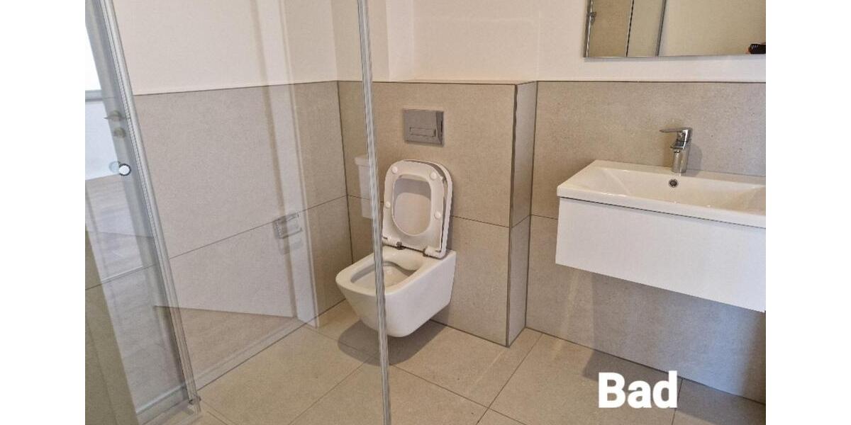 Etagenwohnung Windeck - 2 Zimmer, 83 m&sup2;, 980&euro; | Angebot:25171462