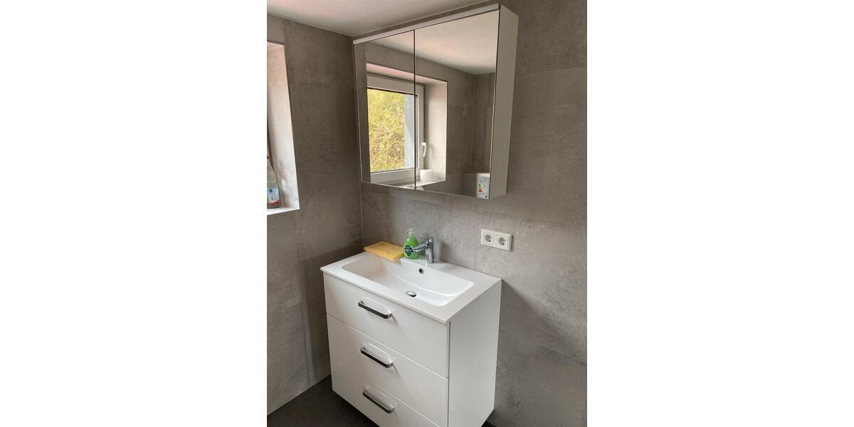 Dachgeschoßwohnung Schwäbisch Gmünd Bargau - 2 Zimmer, 90 m&sup2;, 1.200&euro; | Angebot:26039078