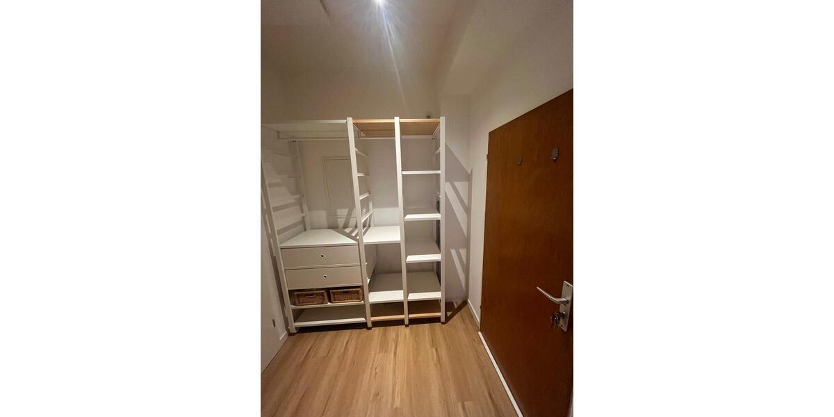 Wohnen auf Zeit Düsseldorf Pempelfort - 2.5 Zimmer, 67 m&sup2;, 1.250&euro; | Angebot:26517761