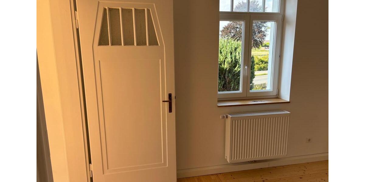 Erdgeschoßwohnung Wennigsen (Deister) - 3 Zimmer, 100 m&sup2;, 1.099&euro; | Angebot:26648573