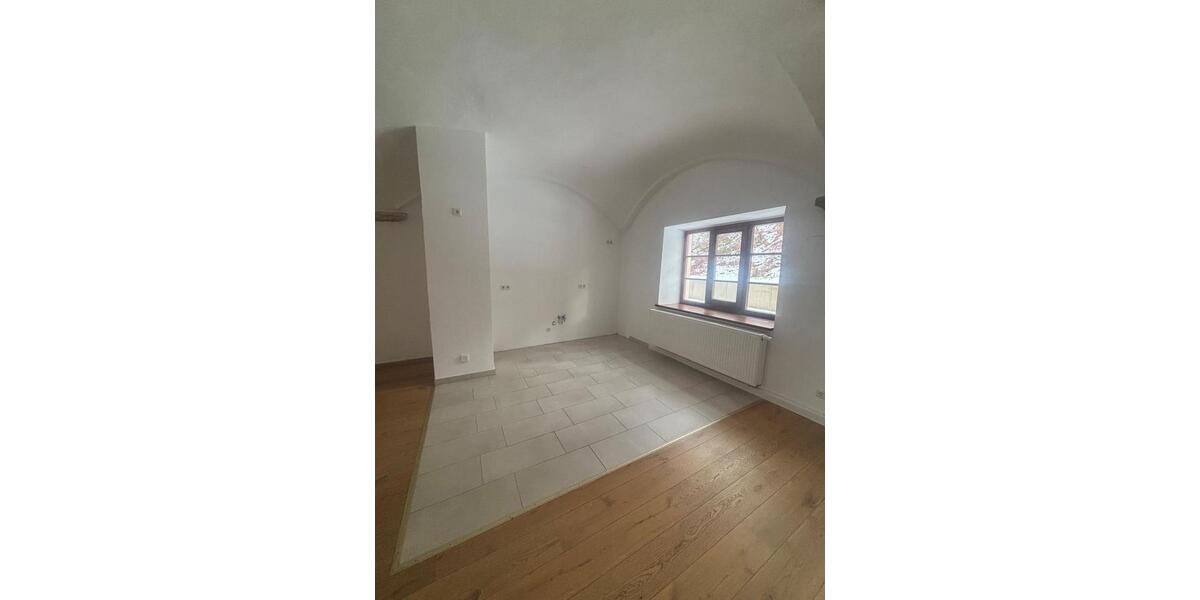Erdgeschoßwohnung Klipphausen - 5 Zimmer, 143 m&sup2;, 1.358&euro; | Angebot:25974101