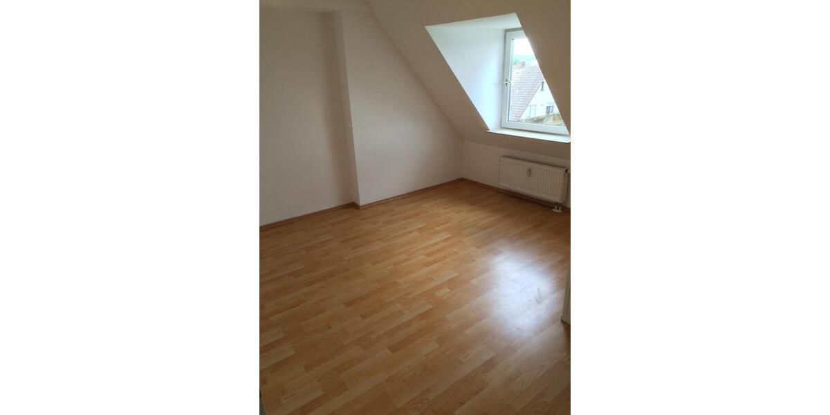 Dachgeschoßwohnung Speichersdorf - 2 Zimmer, 40 m&sup2;, 350&euro; | Angebot:25961647