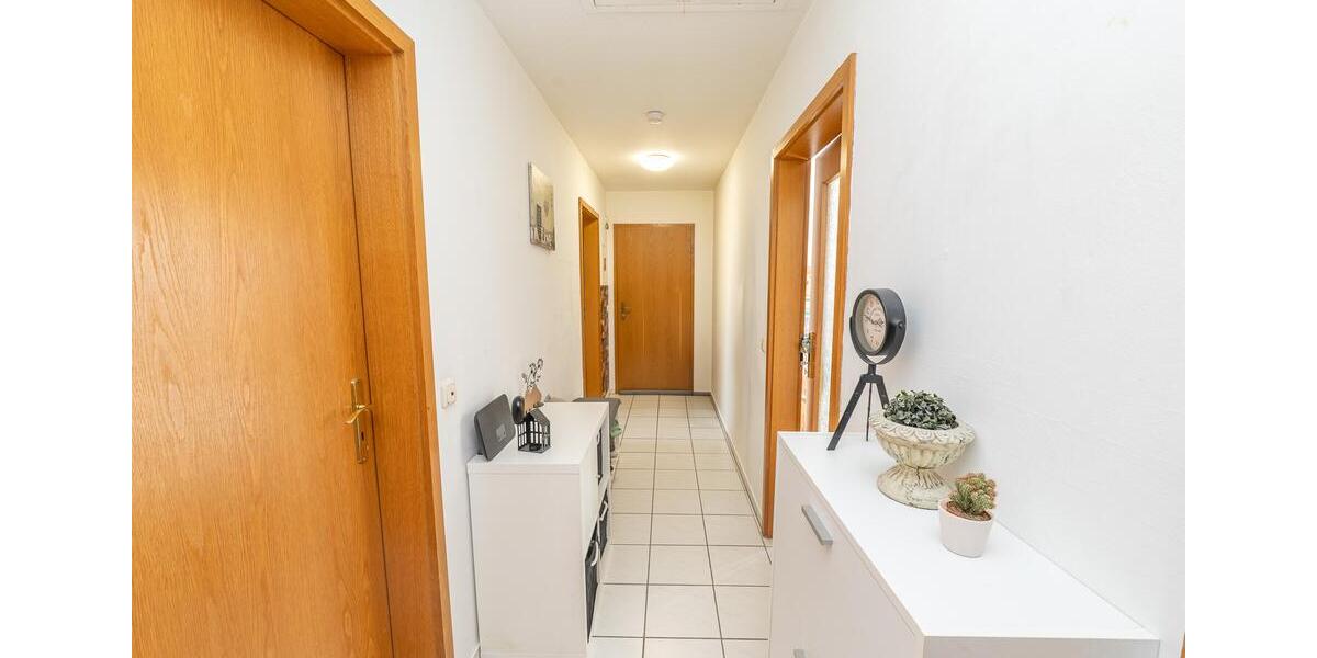 Etagenwohnung Neuhaus (Oste) - 3 Zimmer, 68 m&sup2;, 590&euro; | Angebot:26295185