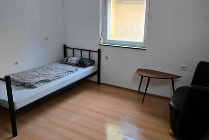 Wohnen auf Zeit Albertshofen - 7 Zimmer, 137 m&sup2;, 15&euro; | Angebot:26610230