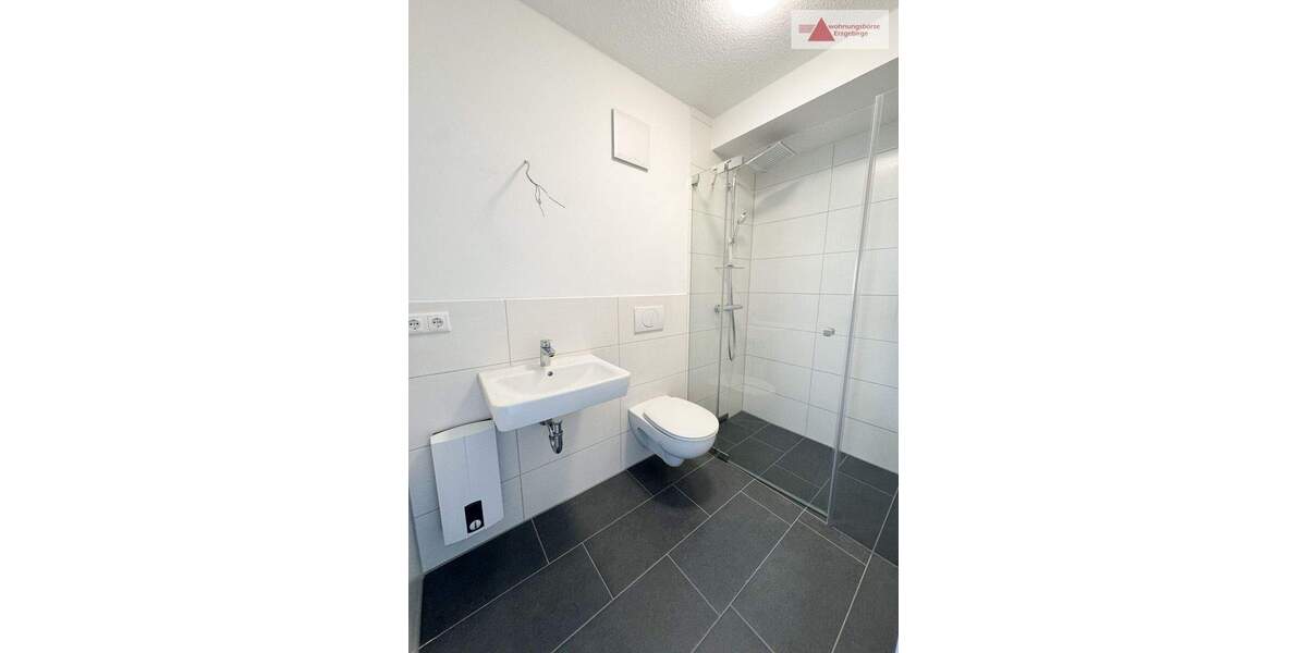 Reihenendhaus Raschau-Markersbach Raschau - 5 Zimmer, 160 m&sup2;, 1.400&euro; | Angebot:25688310