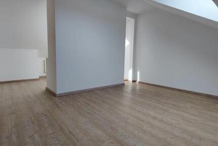 Wohnen auf Zeit Hannover Nord - 1 Zimmer, 15 m&sup2;, 100&euro; | Angebot:26527977
