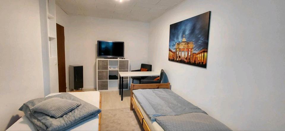 Wohnen auf Zeit Neumünster Brachenfeld/Ruthenberg - 9 Zimmer, 200 m&sup2;, 17&euro; | Angebot:21599588