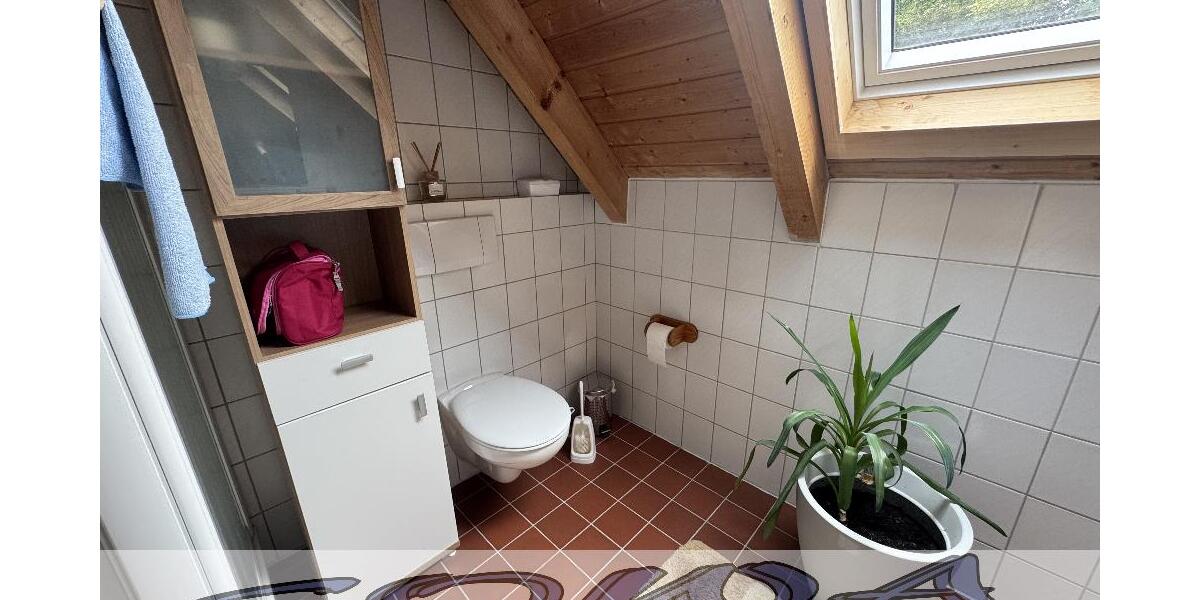 Stadtzentrum - Doppelhaushälfte mit 5,5 Zimmern und Garten in Neuburg zu vermieten - Ein Objekt von Ihrem Immobilienpartner SOWA Immobilien und Finanzen - Reihenhaus Neuburg | Angebot:26857949
