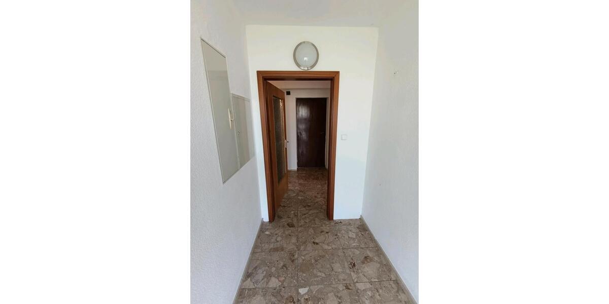 Erdgeschoßwohnung Überherrn - 4 Zimmer, 100 m&sup2;, 750&euro; | Angebot:25420798