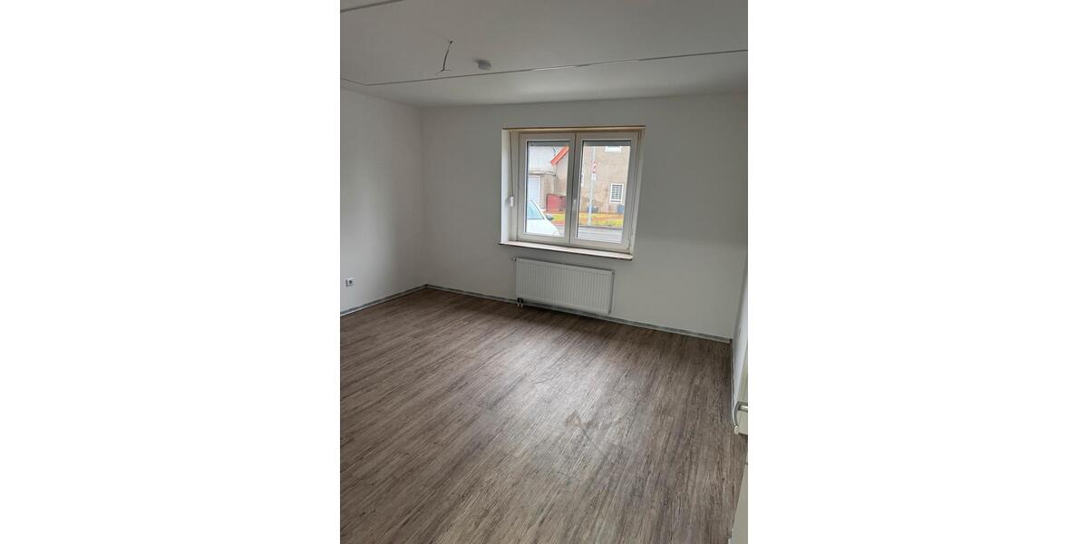 Erdgeschoßwohnung Bünde - 3 Zimmer, 70 m&sup2;, 1.050&euro; | Angebot:26617940