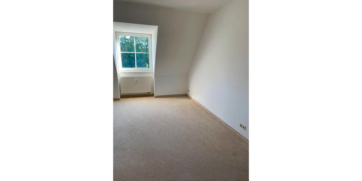 Dachgeschoßwohnung Jüterbog - 2 Zimmer, 52 m&sup2;, 340&euro; | Angebot:26665229