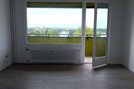 Wohnung Berlin Hakenfelde - 1 Zimmer, 45 m&sup2;, 649&euro; | Angebot:27261628