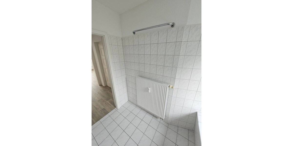 Etagenwohnung Altenburg Südost - 2 Zimmer, 50 m&sup2;, 305&euro; | Angebot:26786953