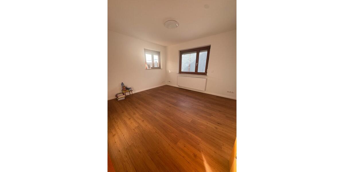 Saniertes EFH mit 6 Zi.& Elternetage&Weinkeller in STR-Sillenbuch 6 zimmer