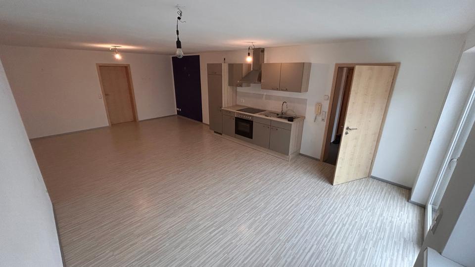 Etagenwohnung Ulm Donautal - 2 Zimmer, 62 m&sup2;, 790&euro; | Angebot:26375256