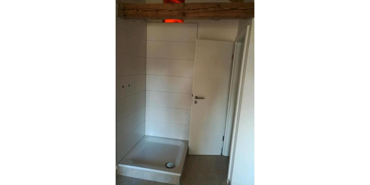 Dachgeschoßwohnung Hutthurm - 1 Zimmer, 82 m&sup2;, 650&euro; | Angebot:24848515