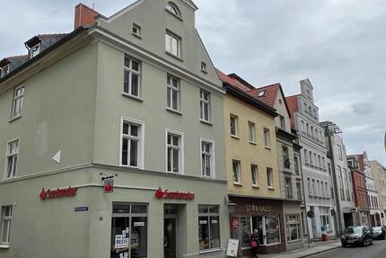 Wohnung Stralsund - 5 Zimmer, 170 m&sup2;, 1.526&euro; | Angebot:26283567