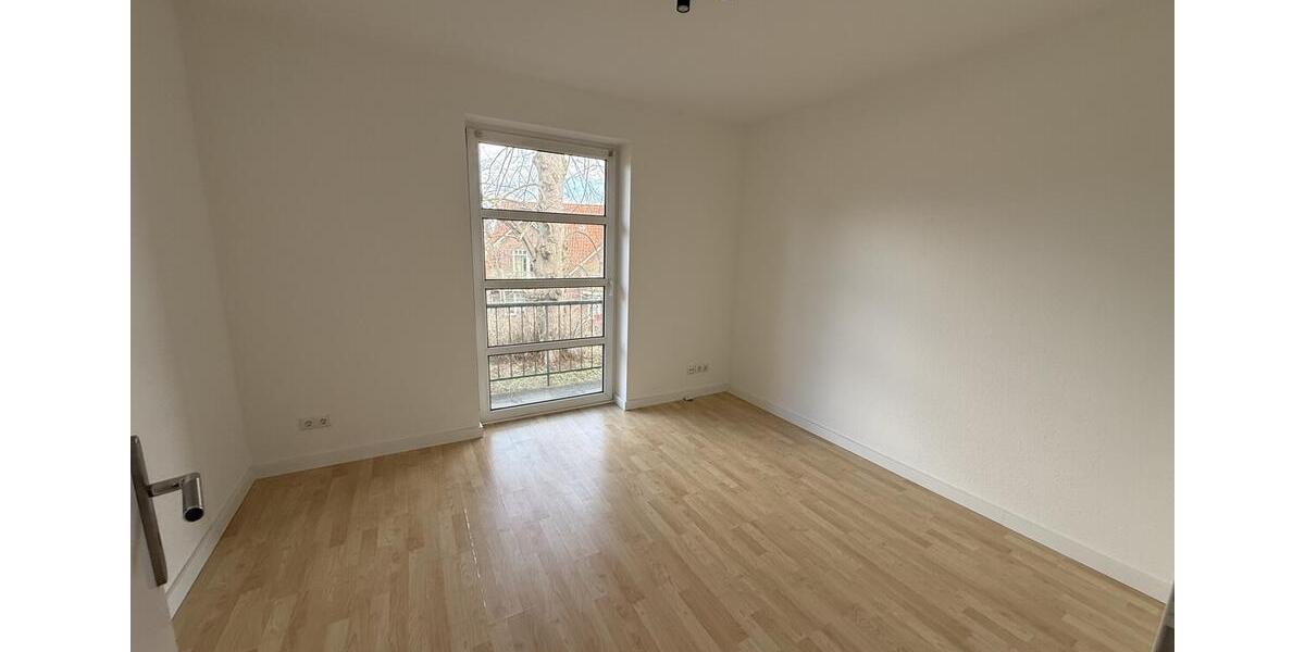 Erdgeschoßwohnung Lauenburg/Elbe Elbe - 3 Zimmer, 94 m&sup2;, 1.400&euro; | Angebot:25917936