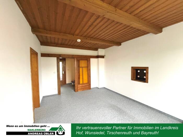 Etagenwohnung Selb - 3 Zimmer, 74 m&sup2;, 490&euro; | Angebot:25728627